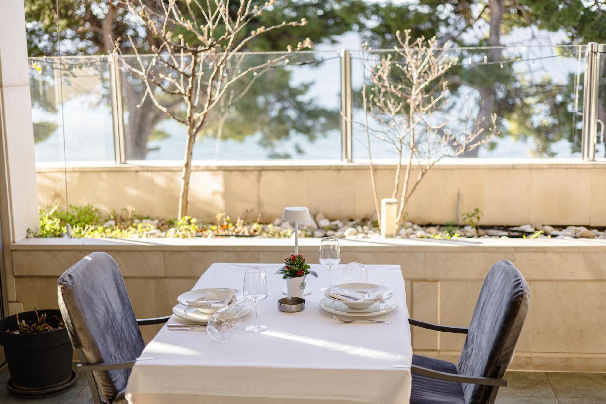 Rogac Rooms & Restaurant Omiš Dış mekan fotoğraf
