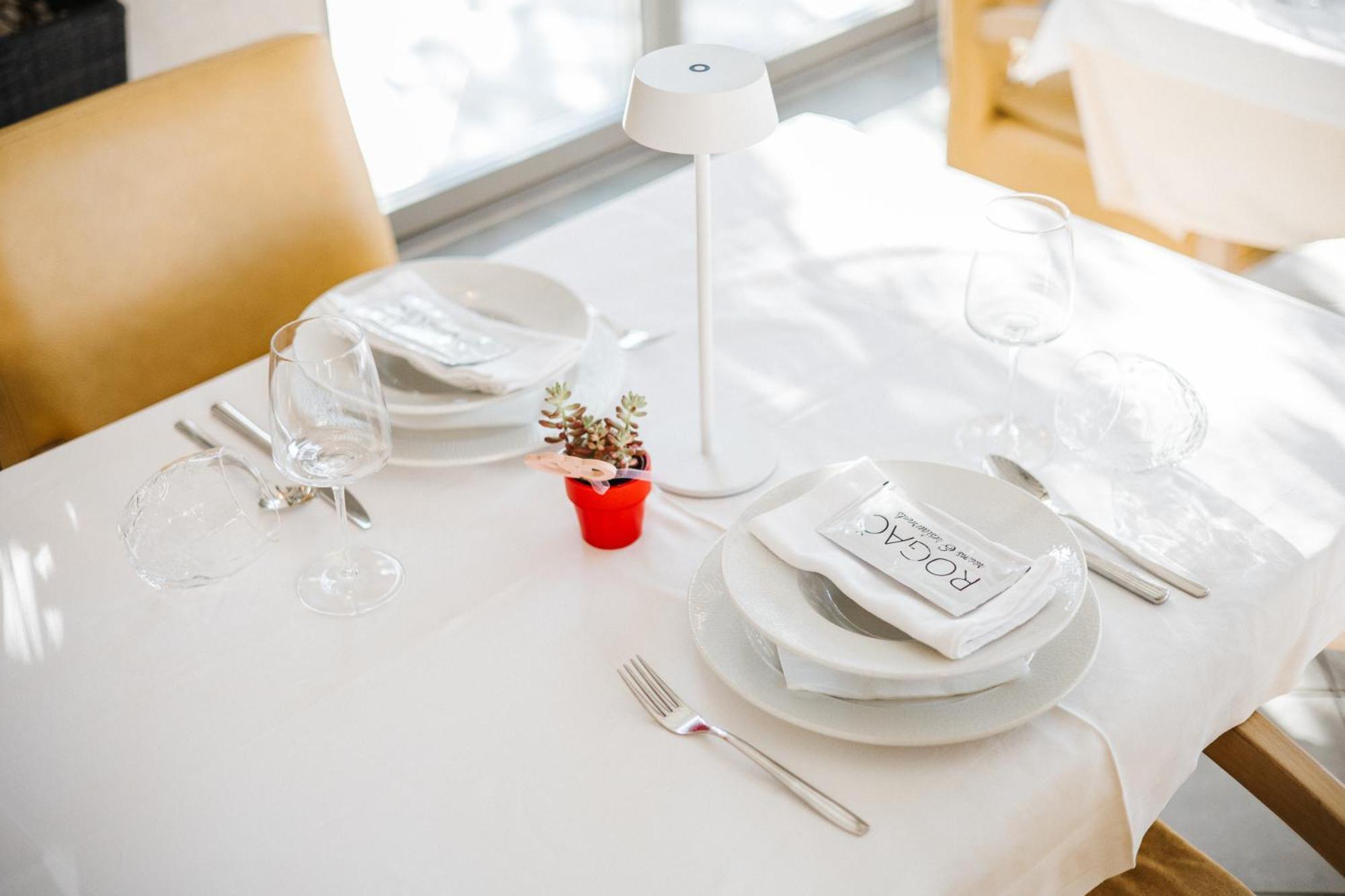 Rogac Rooms & Restaurant Omiš Dış mekan fotoğraf