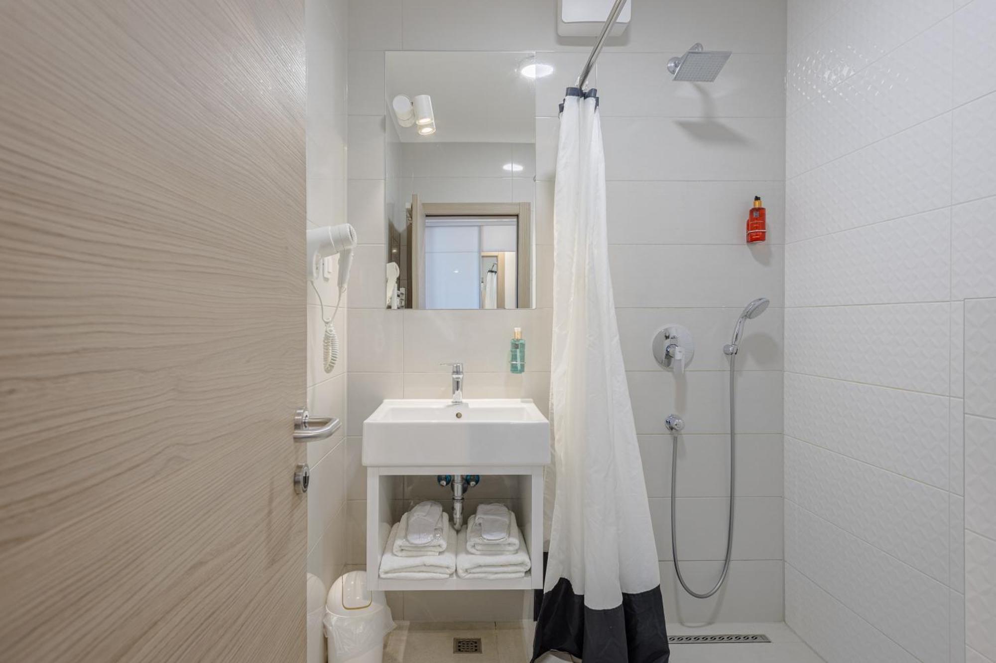 Rogac Rooms & Restaurant Omiš Dış mekan fotoğraf